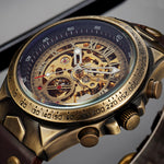 Zoom du cadran Montre Cuir Steampunk 